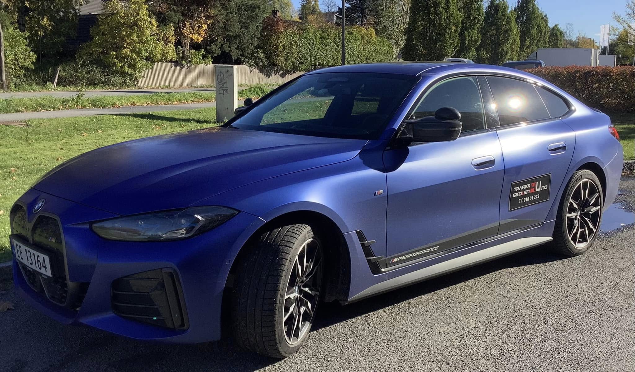 BMW M Performance skolebil
